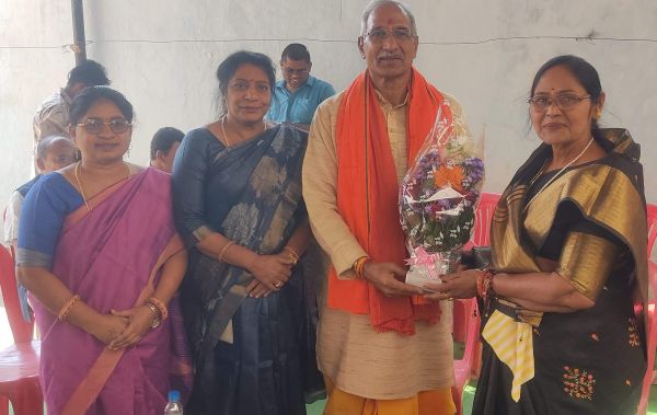 पूर्व सांसद चंदूलाल के जन्मदिन पर बधाईयों का तांता