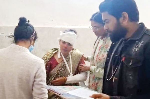 सडक़ हादसे में जनपद अध्यक्ष शशि सिंह जख्मी