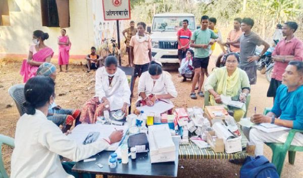 माह भर में धनीकोड़ता में दो बच्चों समेत 8 की मौत