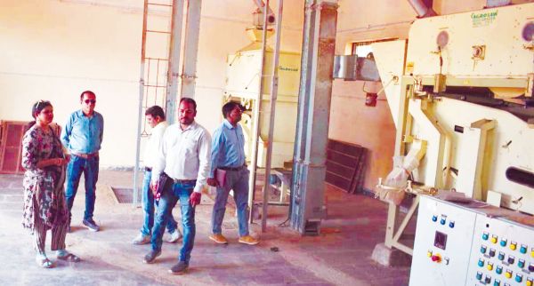 प्रजनक बीज उत्पादन कार्यक्रम का निरीक्षण