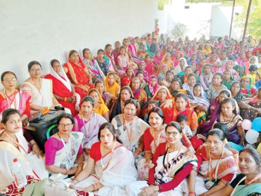  रोटी बैंक ने ग्रामीण महिलाओं संग मनाया महिला दिवस