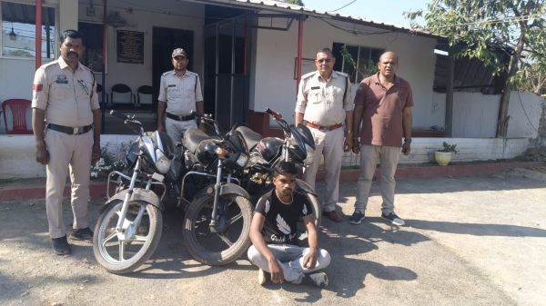 चोरी की 3 दोपहिया संग आरोपी गिरफ्तार