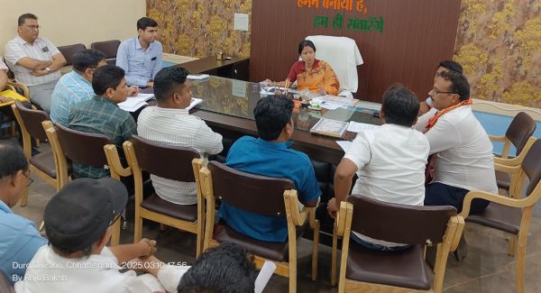 समय सीमा के भीतर काम न करने वाले ठेकेदारों होंगे ब्लैकलिस्ट-महापौर