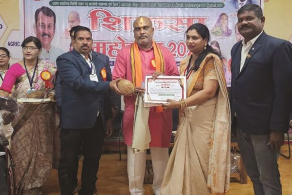 शिक्षक सम्मान समारोह में शामिल हुए विधायक ललित