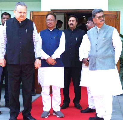 राज्यपाल द्वार से सदन में प्रवेश करेंगी राष्ट्रपति मुर्मू