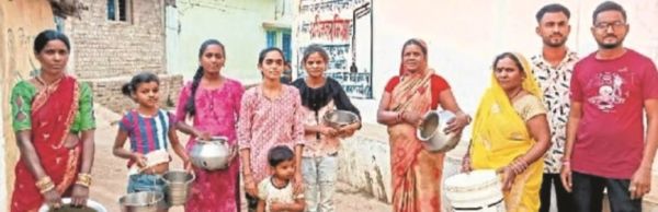 मटिया में मचा हाहाकार, एक बाल्टी पानी के लिए हो रही लड़ाई