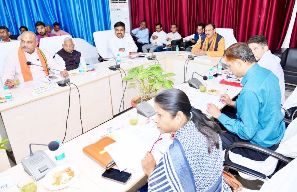 शासन की ओर से हर संभव सहायता मिलेगी- स्वास्थ्य मंत्री