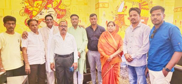 जिपं अध्यक्ष ने शपथ ग्रहण से पहले सर्वसमाज संग मनाया जश्न