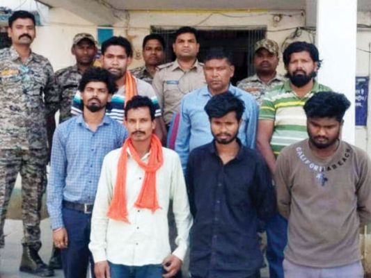 घर  घुस कर गाली गलौज - मारपीट, 7 आरोपी गिरफ्तार