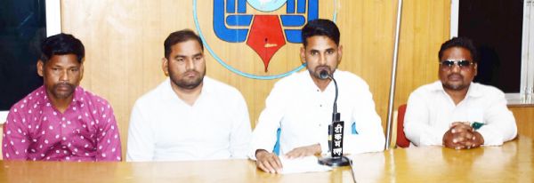 कल दिव्यांग करेंगे अर्धनग्न प्रदर्शन, 2 को आत्मदाह की चेतावनी