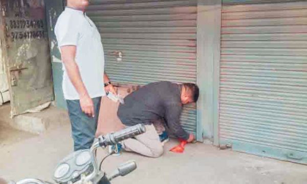  किराया जमा नहीं, दो दुकानें सील, 20 बकायादारों को नोटिस