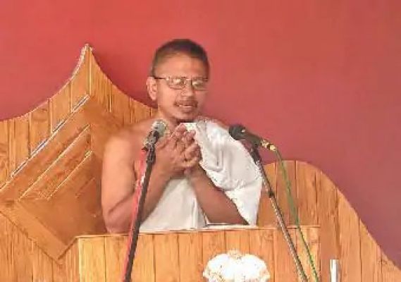 गुरु के बिना व्यक्ति अनाथ हो  जाता है-ऋषभ सागरजी