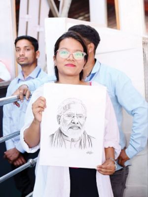 प्रधानमंत्री की संवेदना से खिला एक पल — एक बेटी की कला को मिला आदर और अपनापन