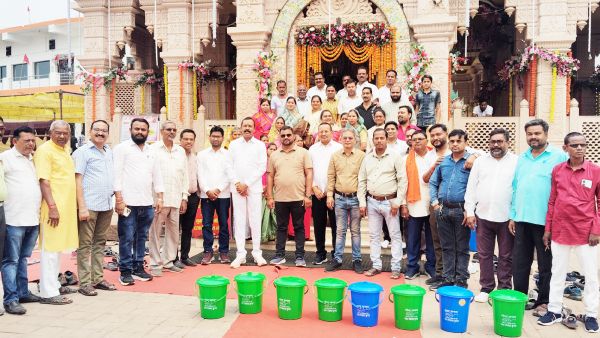 कुरूद को साफ सुथरा रखने  बांटे ढाई हजार डस्टबिन