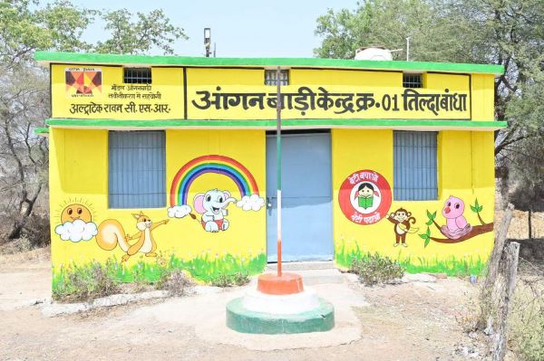 अल्ट्राटेक रावन ने 8 आंगनबाड़ी को मॉडल सेंटर बनाया