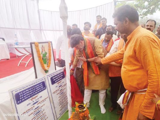 जनता की मूलभूत सुविधाओं को पूरा करना प्रथम दायित्व, सतत रूप से होंगे क्षेत्र के विकास कार्य - किरण देव