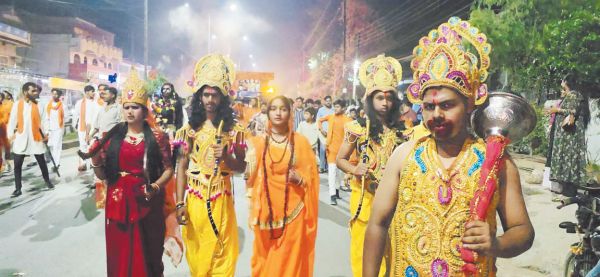 जय श्रीराम के जयकारों से गूंजा शहर रामनवमी रैली, श्रद्धालुओं में उत्साह