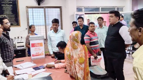 सुशासन तिहार: पहले दिन मिले साढ़े 10 हजार आवेदन