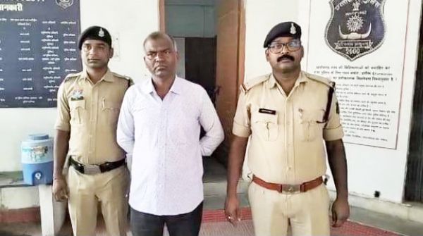म्यूल अकाउंट, दो आरोपी गिरफ्तार, तीन अकाउंट से 4 लाख का लेनदेन