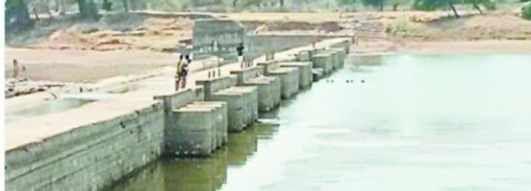 शिवनाथ में पिछले साल मई में 92 फीसदी  पानी था, इस बार अप्रैल में 39 फीसदी 