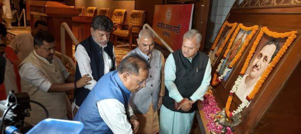 निगम-मण्डल अध्यक्षों की बैठक में साय ने चेताया  