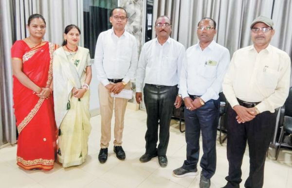 मुख्यमंत्री गौरव अलंकरण: उपेंद्र कुमार साहू को उत्कृष्ट प्रधान पाठक का मिला सम्मान