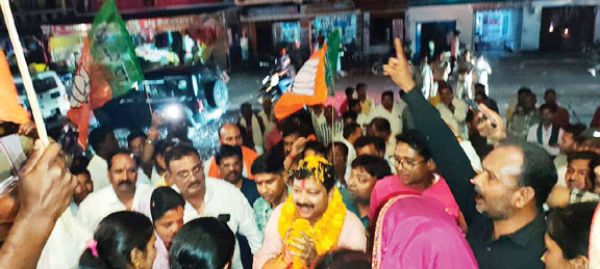 केंद्र और राज्य की सरकार जनता के लिए बनी है और जनता के लिए समर्पित है- अनुराग सिंह देव