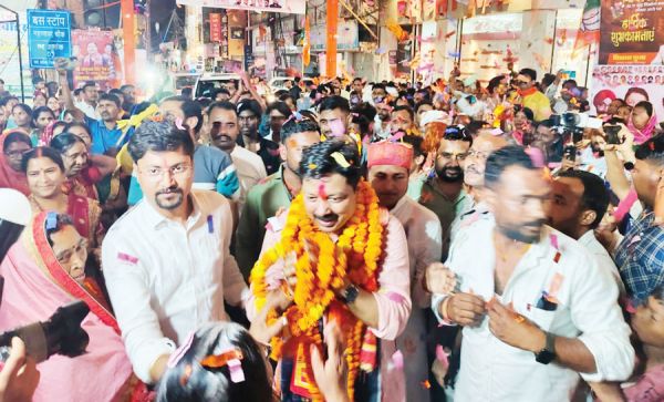 गृह निर्माण मंडल अध्यक्ष अनुराग सिंह देव का सरगुजा में शानदार स्वागत