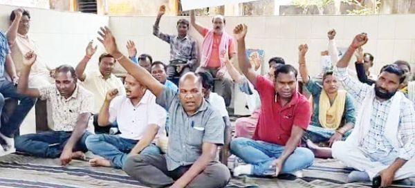 पंचायत सचिव के शासकीयकरण मांग का अमित सिंह देव ने किया समर्थन