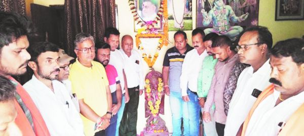 हेमचंद यादव को पुण्यतिथि पर श्रद्धांजलि दी