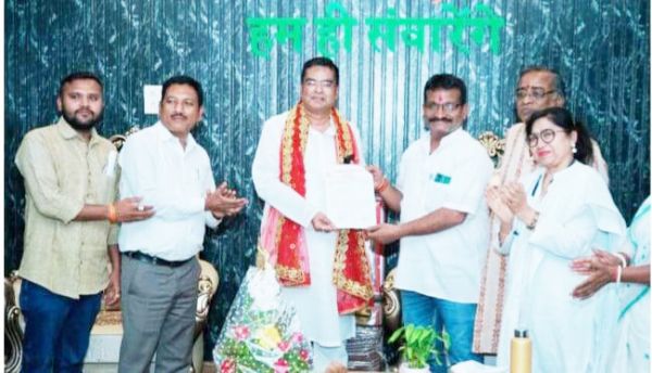 सेवानिवृत्त अधिकारी-कर्मियों व यूनियन के पदाधिकारियों ने सीएम, डिप्टी सीएम व विधायक रिकेश का जताया आभार
