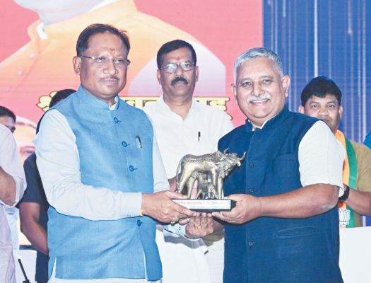 पाण्डेय ने पापुनि का अध्यक्ष पद संभाला साय ने दी शुभकामनाएं