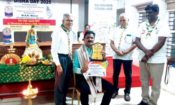 शास्त्री को स्काउट का रॉबिन्स सम्मान