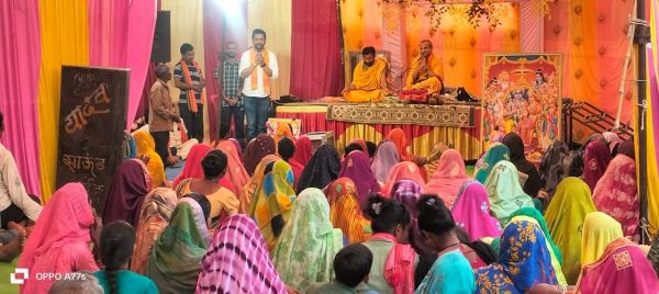 हमें मर्यादा में रहना सिखाती है श्रीराम कथा - विक्रांत