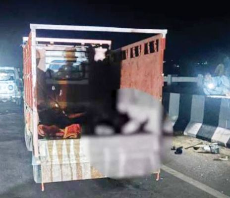 कार ने बाइक को मारी ठोकर, 3 युवकों की मौत