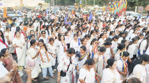 जयंती पर डॉ. भीमराव अंबेडकर की निकली शोभायात्रा
