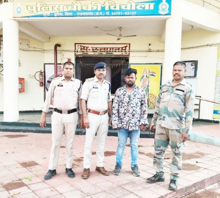 एक मवेशी तस्कर पकड़ाया, एक फरार