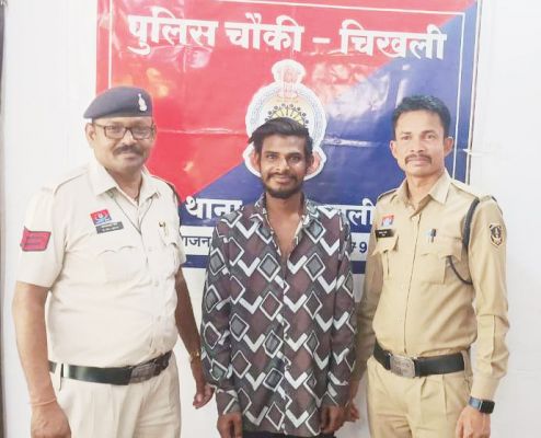 बाइक चोरी कर कुलपुर्जे बदलने वाला पकड़ाया