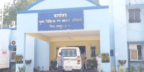 दीगर राज्यों के डॉक्टरों का रायपुर में बिना पंजीयन इलाज पर कड़े निर्देश 