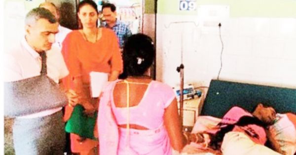 कलेक्टर ने किया जिला अस्पताल  का निरीक्षण, मरीजों से की बात 