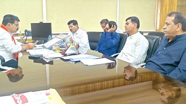 पाक नागरिकों की वापसी के निर्देश पर शर्मा बोले- शाह से चर्चा करेंगे