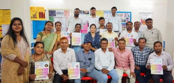 नवाचार द्वारा अध्यापन कराने वाले 10 शिक्षकों के साल भर के कक्षागत प्रक्रियाओं को रखा