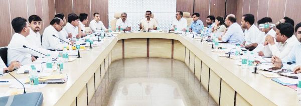 हाई सिक्योरिटी नम्बर प्लेट जनता को सुविधापूर्ण व निर्धारित समय में लगाने रोड मैप किया गया तैयार
