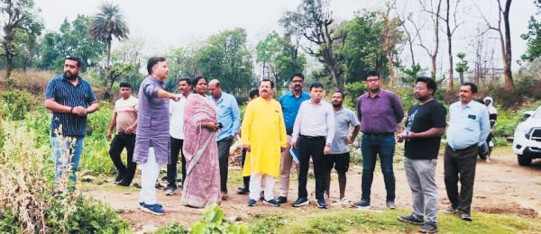   शहर के सभी पांचों प्रवेश मार्ग को फोरलेन बनाने महापौर ने किया निरीक्षण