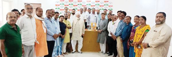 पं. मोतीलाल नेहरू की जयंती, कांग्रेस ने दी श्रद्धांजलि
