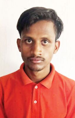   निजी वीडियो व फोटो फैलाने की धमकी,