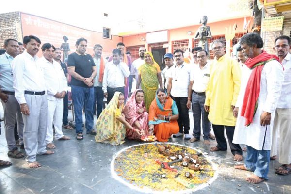 पटेल और रविदास वार्ड में 1.20 करोड़ के विकास कार्यों का भूमि पूजन