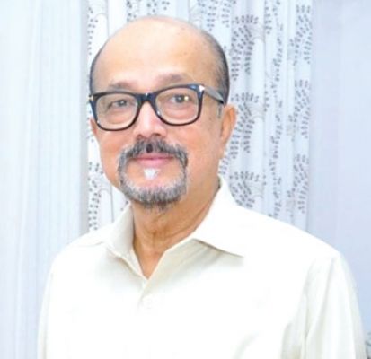 कलाकार खुद देखे कि वह क्या करने जा रहा है-जोशी