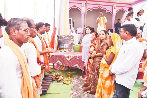 पंडरिया विधायक ने 52 लाख से अधिक के विकास कार्यों का किया भूमिपूजन