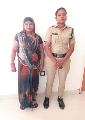 शैतान का डर दिखाकर, झाडफ़ूंक, युवती की मौत, महिला गिरफ्तार